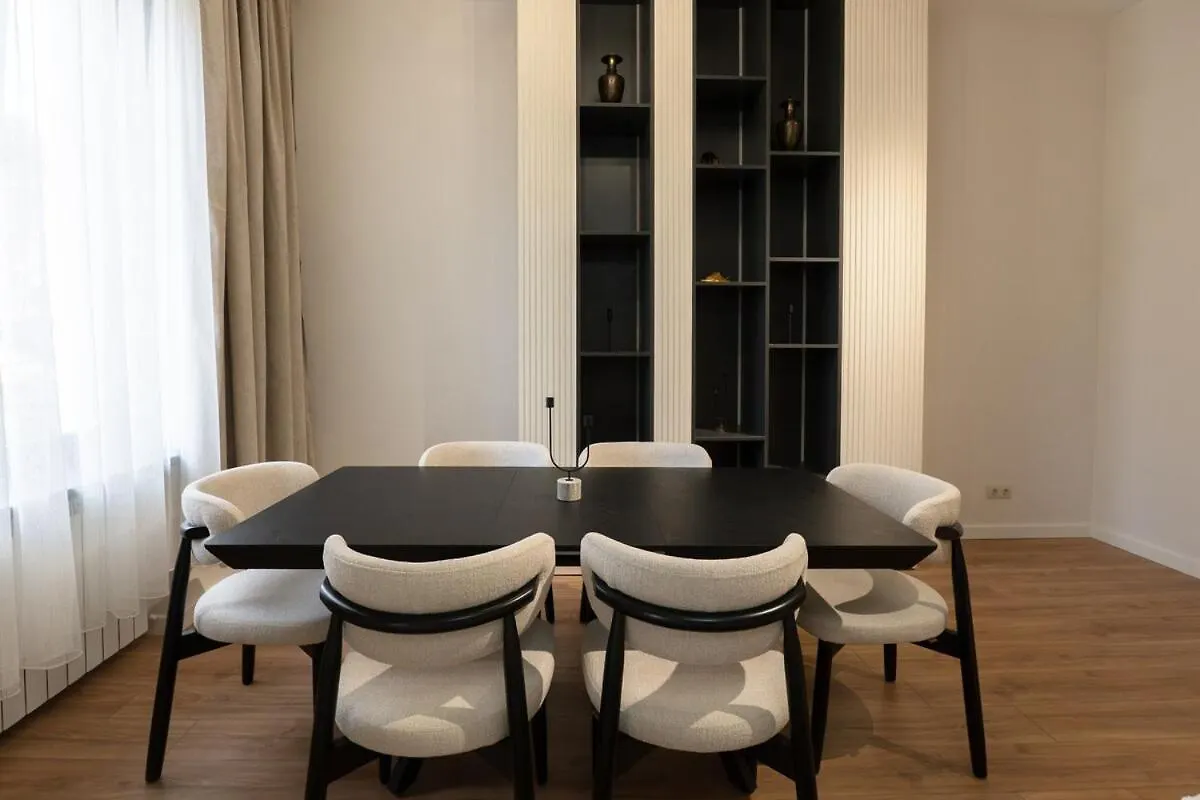 Modi Tbilisi - Boutique 2Br Flat Near Rustaveli Metro Station Apartman Grúzia